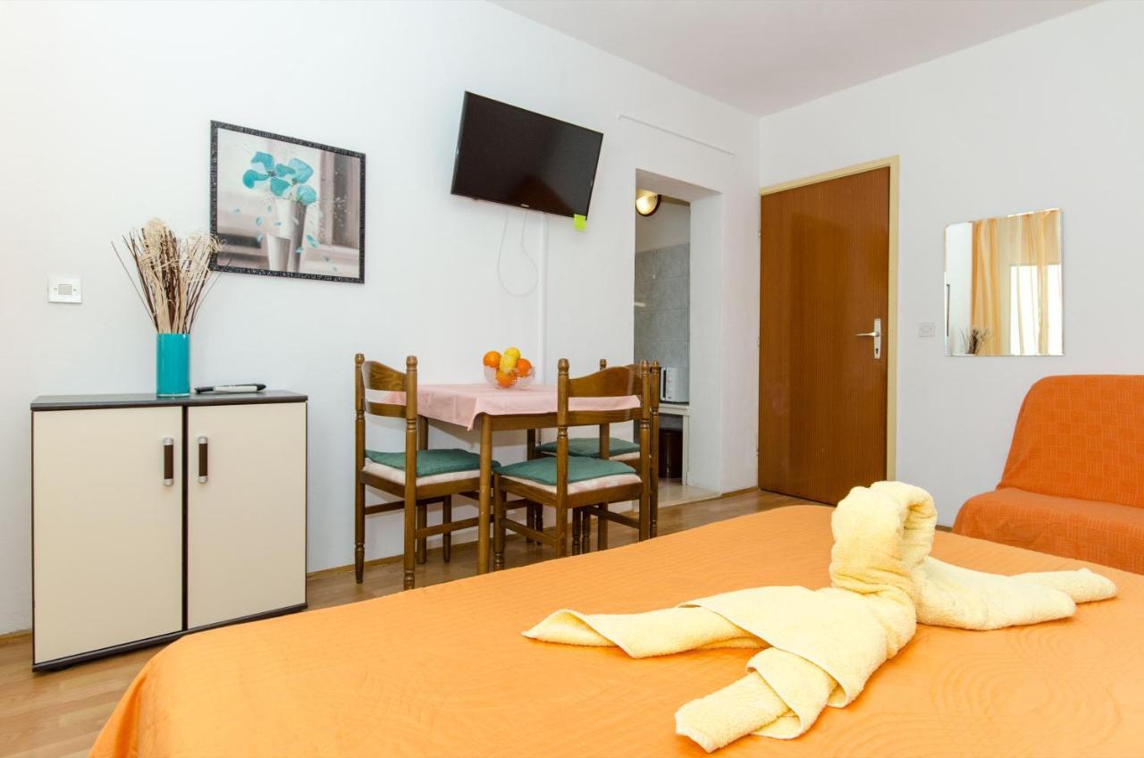 Knezovicapartments Živogošće Kültér fotó