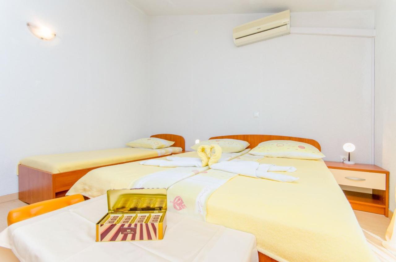 Knezovicapartments Živogošće Kültér fotó